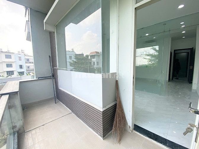 Nhà 4 tầng, khu dân cư An Sương - Sổ hồng riêng 4x20 - 6 tỷ 990