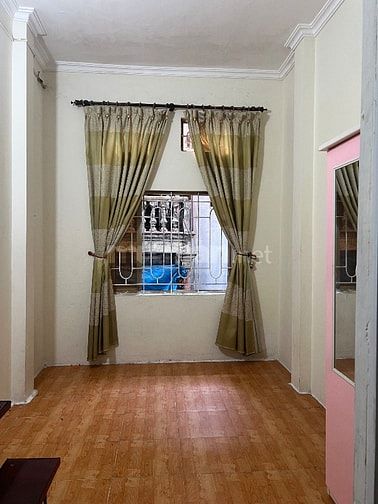 3 tỷ có nhà Long Biên - sổ hồng riêng