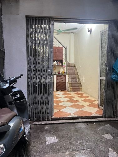 3 tỷ có nhà Long Biên - sổ hồng riêng