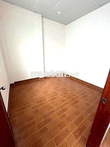 8 X 10M CĂN GÓC 3 MẶT HẺM NGUYỄN VĂN LUÔNG 