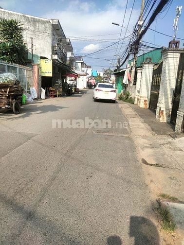 BÁN NHÀ HẺM XE HƠI KD BUÔN  BÁN , ĐƯỜNG NGUYỄN VĂN LONG  , GIÁ 770TR