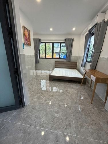 Bán nhà MT Lê Hồng Phong Q.5 - 48m2 - 2 tầng chỉ 8 tỷ