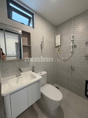 Bán nhà MT Lê Hồng Phong Q.5 - 48m2 - 2 tầng chỉ 8 tỷ