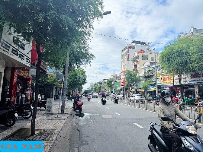 BÁN TOÀ NHÀ VĂN PHÒNG MẶT TIỀN : 295 TRƯỜNG CHINH - P. 14 - Q.TÂN BÌNH
