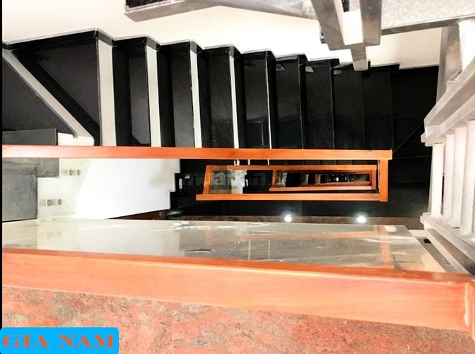 BÁN TOÀ NHÀ VĂN PHÒNG MẶT TIỀN : 295 TRƯỜNG CHINH - P. 14 - Q.TÂN BÌNH