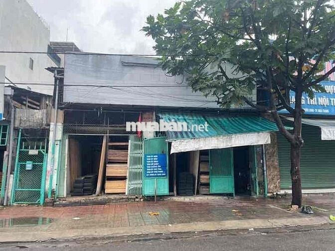 Cho thuê nhà nguyên căn mặt tiền Lê Hồng Phong Nha Trang