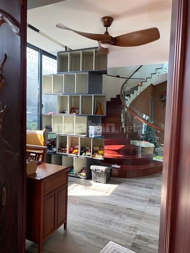 🔥 VILLA MẶT TIỀN SÔNG – QUẬN 9 | KHÔNG GIAN SỐNG ĐẲNG CẤP