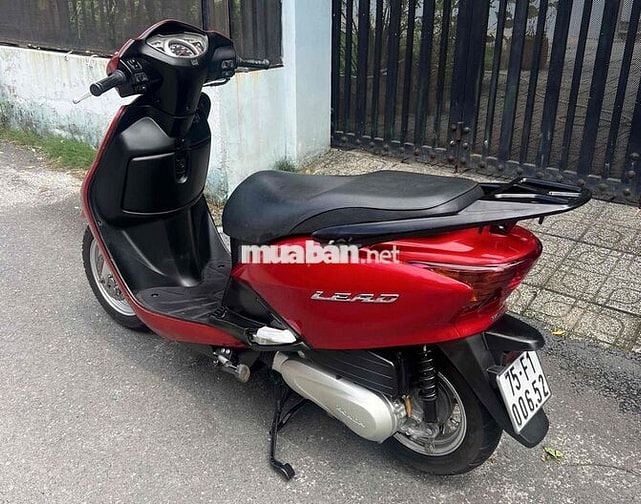 Honda Lead 2010 màu Đỏ Fi phun xăng điện tử