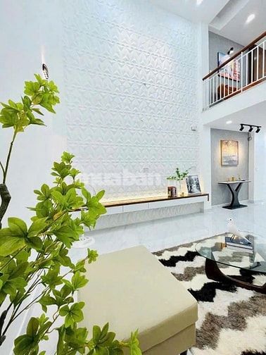 Bán gấp nhà DT 52,1m2 giá 2tỷ550 đường Lê Đức Thọ P16 Gò Vấp