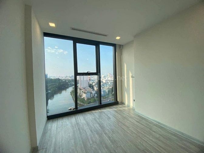 HỐT VỀ NGAY CĂN HỘ VINHOME GOLDEN RIVER BASON QUẬN 1 GIÁ 6 TỶ 310 SHR