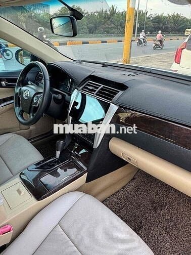 Toyota Camry 2.0E 2015 Bạc 150000 km