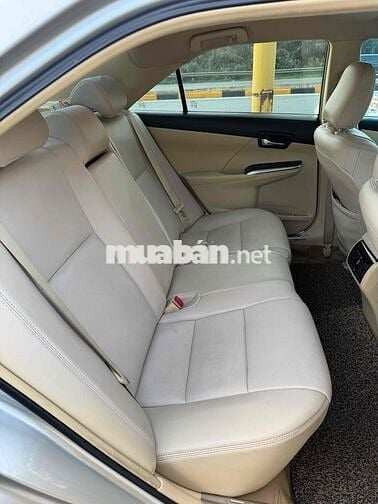 Toyota Camry 2.0E 2015 Bạc 150000 km
