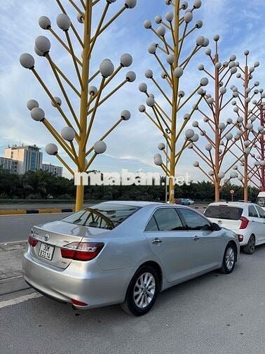 Toyota Camry 2.0E 2015 Bạc 150000 km