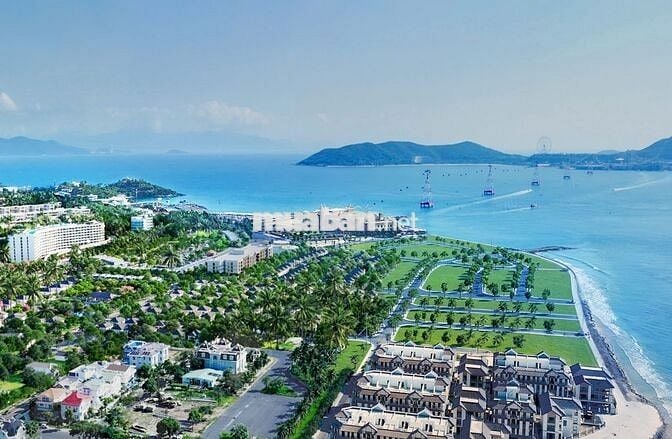 Sốc: Chung cư sổ LÂU DÀI hiếm hoi tại mặt Biển TRẦN PHÚ _ NHA TRANG!