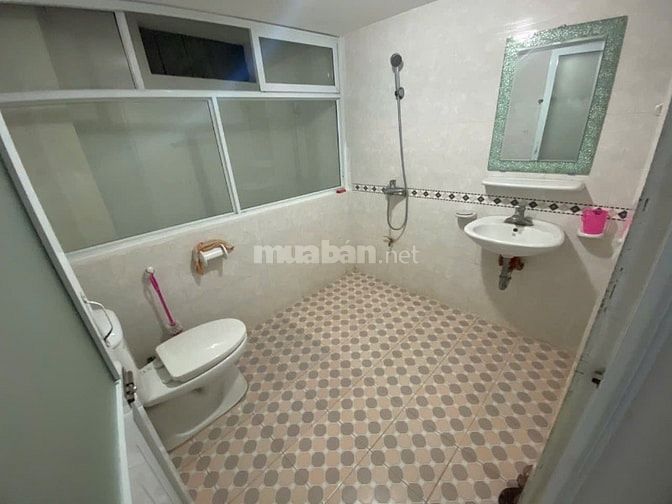 Nhà 4T vị trí đẹp sát Mp Trường Chinh oto đỗ cách nhà 15m ngõ 2m  
