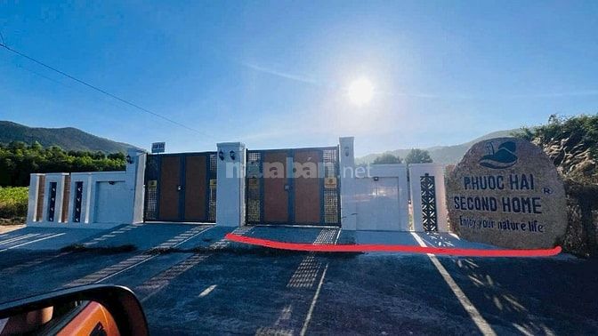 Cắt lỗ 240m2 ngang 8 chỉ 1ty650 mặt tiền trục Phước Hưng - Phước Hải, 