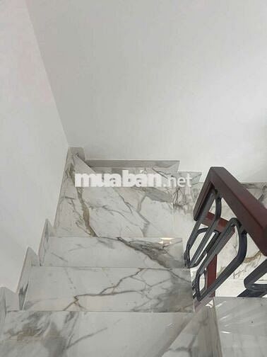 Bình Tân 60m2, 2 Tầng, ngang trên 5, BHH B