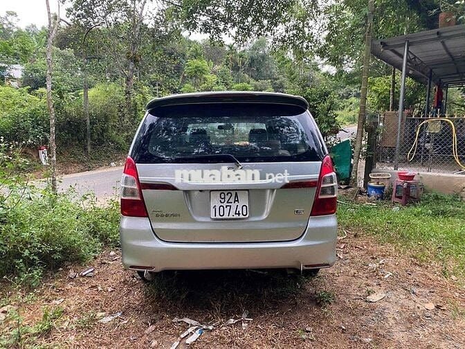Toyota Innova 2009 Bạc 7 chỗ