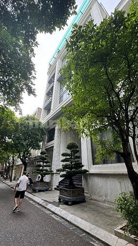 400tr/ tháng - Nhà Phố Hoàng Cầu 2 Thoáng - Ô Tô Tránh - 130M2 x 77 Tỷ