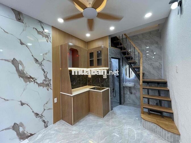 NHÀ TRUNG TÂM PHƯỜNG 13, Q10 - 3 TẦNG - DỌN VÀO Ở NGAY - CHỈ 2.7 ĐỒNG