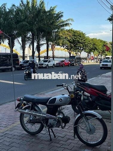 Honda 67 Bạc Dáng 68