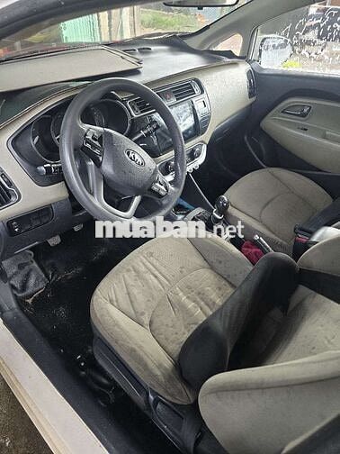 Kia Rio 2016 Trắng Số sàn