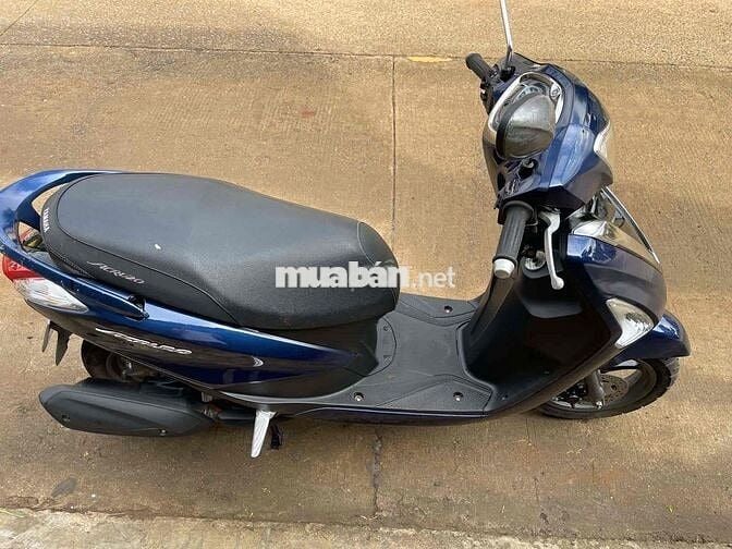 Yamaha Acruzo màu Xanh