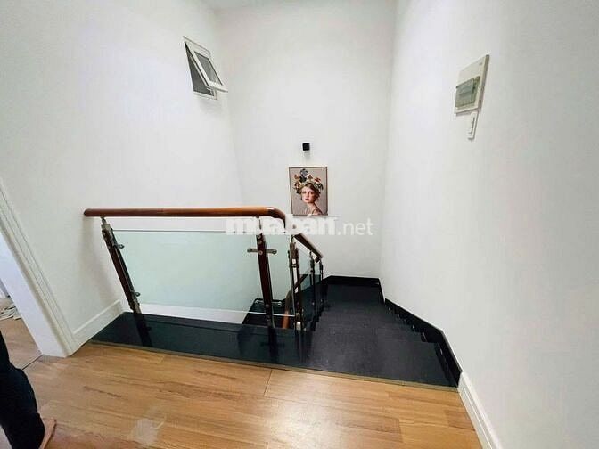 CHO THUÊ BIỆT THỰ KHU ĐƯỜNG HOA - 8X18M 4 TẦNG GIÁ CHỈ 77 TRIỆU