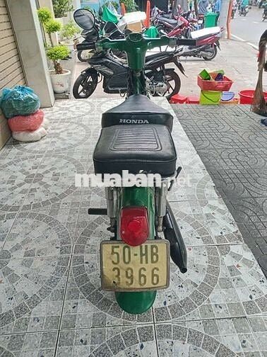 Honda Cub 50 Xanh lá