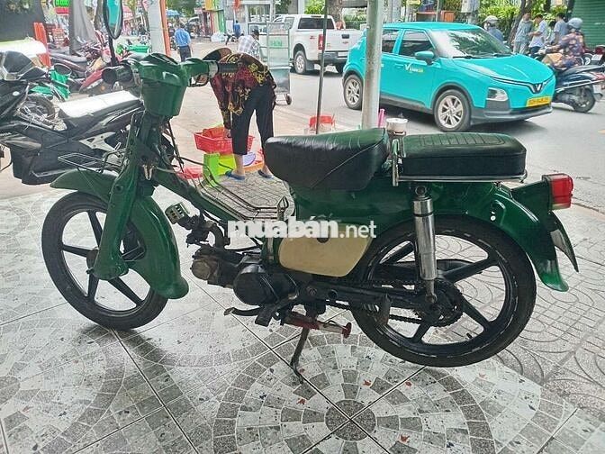 Honda Cub 50 Xanh lá