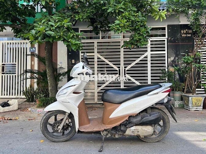 Honda Vision màu Trắng