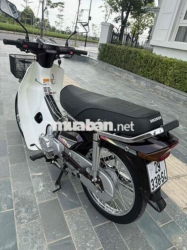 Honda Dream Thái nhập khẩu