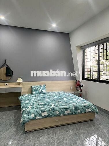 Cho thuê căn Studio Manor Crown trống phòng tầng 4 (thang bộ)