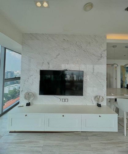Chính chủ cho thuê căn hộ Vincom Đồng Khởi Q.1- Tầng 25 view nhà thờ