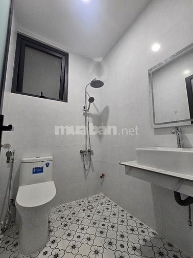 Nhỉnh 8 TỶ- siêu Phẩm 3 Lầu  MỚI KENG Lê Ngã kế bên Tân Bình. 