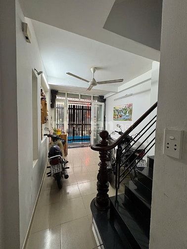 Nhà 1/ hẻm thẳng 3m5 gần MT Ngô Quyền_3,2mx10m_5 tầng mới.Giá 6.7 tỷ