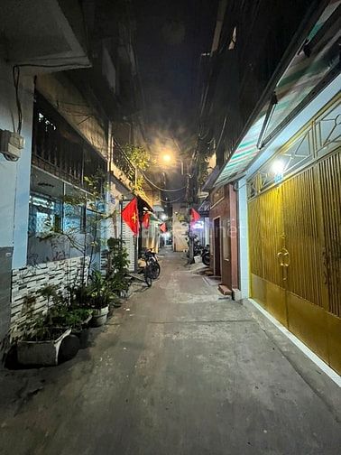 Nhà 1/ hẻm thẳng 3m5 gần MT Ngô Quyền_3,2mx10m_5 tầng mới.Giá 6.7 tỷ