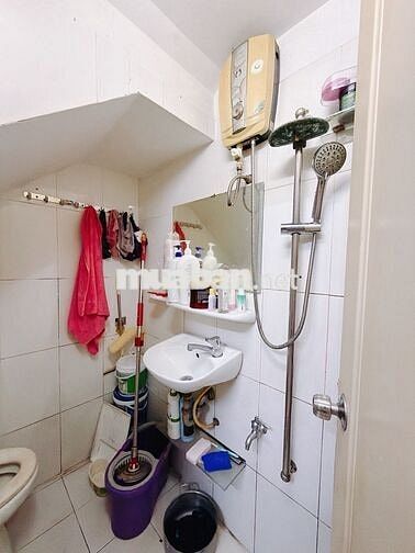 ĐOÀN VĂN BƠ Q4- HẺM 4m- 38m2- 4 TẦNG- CHỈ 5 TỶ NHỈNH