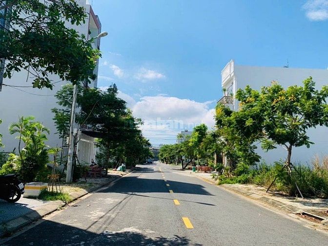 CÔ 4 CẦN TIỀN-BÁN NHANH ĐẤT MT THỦY SƠN 3 – 115M²– SÁT BIỂN SƠN THỦY 