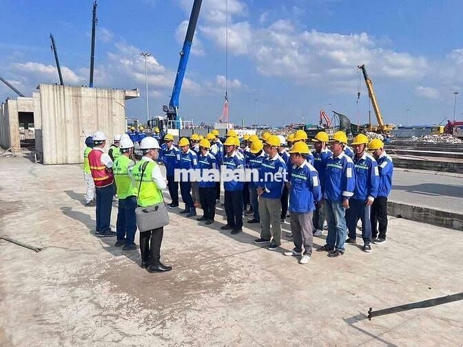 CÔNG NHÂN LÀM DỰ ÁN VIN, BAO ĂN Ở, KO YÊU CÂU KN