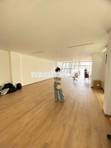  Ngang 8m Khu NGuyễn Gia Trí  ! Mặt Tiền Ung Văn Khiêm 8x15m Cho Q.Ăn