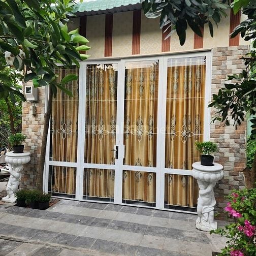 Cho thuê nhà nguyên căn 7,5tr/Tháng 
