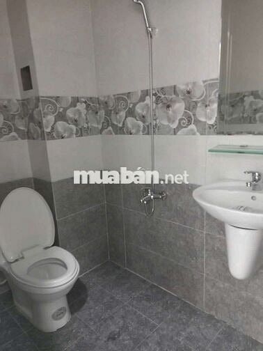 NHÀ ĐẸP KHU DÂN CƯ AN NINH, TRỆT, 2 LẦU, 4PN, 5WC, GẦN CHỢ MINH PHÁT 
