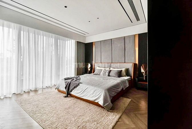 BÁN NHÀ MẶT ĐƯỜNG HOÀNG NGÂN_LÔ GÓC 2 MẶT TIỀN KINH DOANH_355m2_589tr/