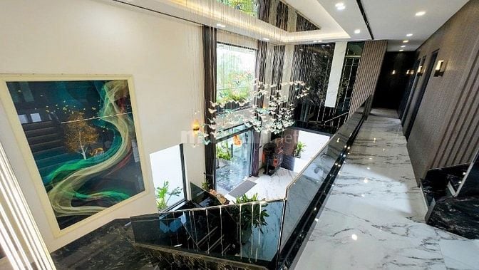 CẦN BÁN BIỆT THỰ SÂN VƯỜN CAO CẤP – HỒ BƠI RIÊNG TẠI TRUNG TÂM ĐỨC HÒA