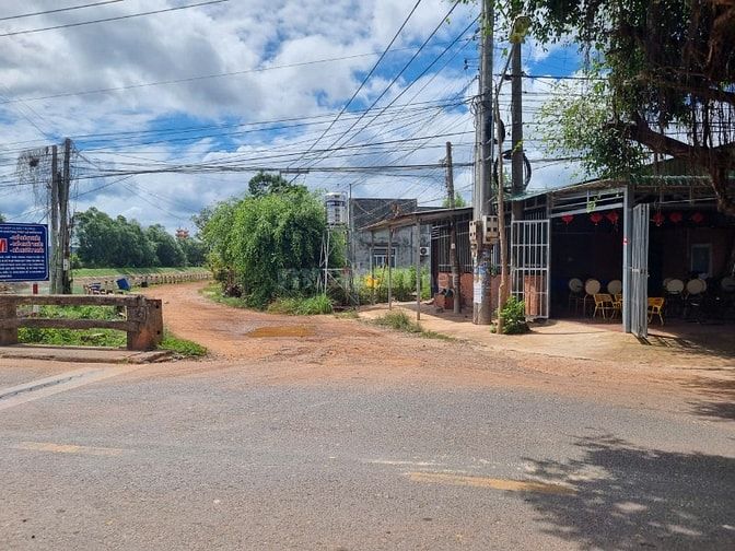 Đất thổ cư 2 mặt tiền. view kênh đông, Ngay KCN Phước Đông. 390tr 