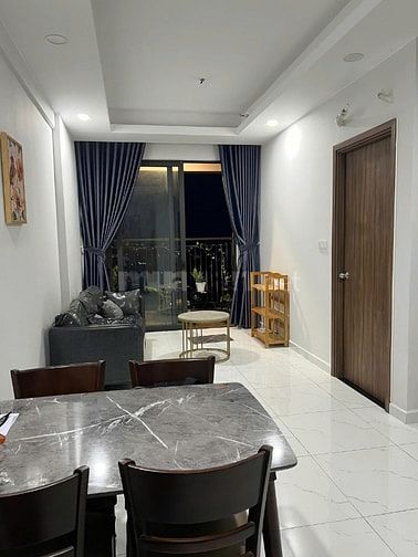 HOT! Bán 2PN tầng cao thoáng, view hồ bơi mát mẻ giá tốt 2 tỷ 265