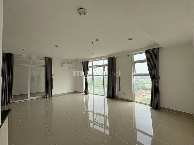 Chính chủ bán CH Conic Skyway, 79m2, 2PN, 2WC. Sổ Hồng, giá: 2,8 tỷ 