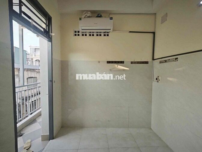 Cho Thuê Phòng Gác Mới Tinh Đầy Đủ Nội Thất Gần ĐH Công Thương - AEON