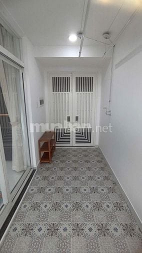 Chính chủ bán CH Conic Skyway, 79m2, 2PN, 2WC. Sổ Hồng, giá: 2,8 tỷ 